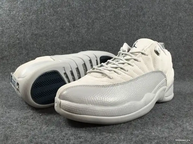 Cheap Kickmax 12 308317-002 Low Air Suede Grey Jordan 0416